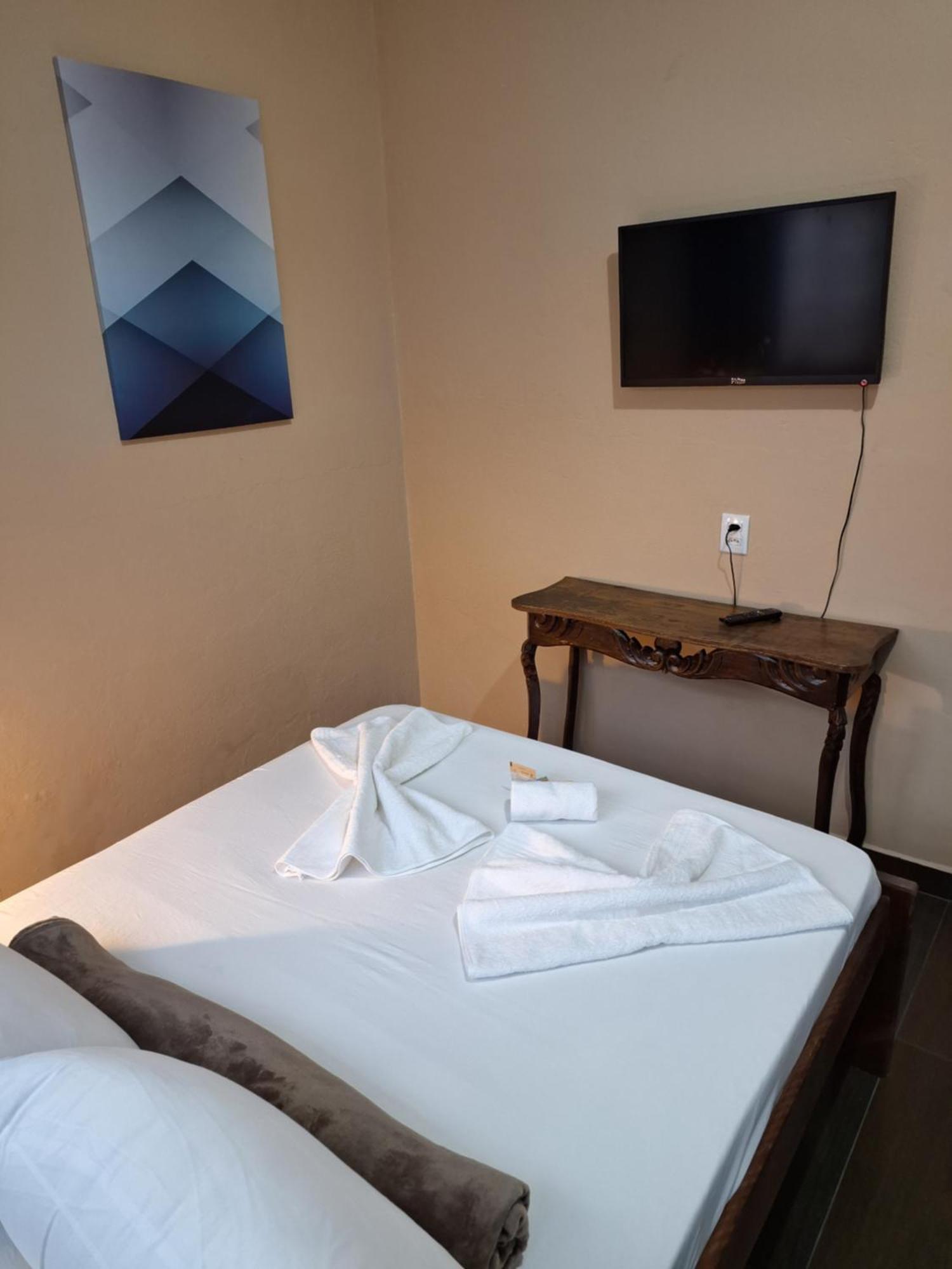شقة Chapeu De Sol - Area Gourmet, Tv, Internet, Roupas De Cama E Banho, Jardim, Horta E Pomar إلها كومبريدا الغرفة الصورة