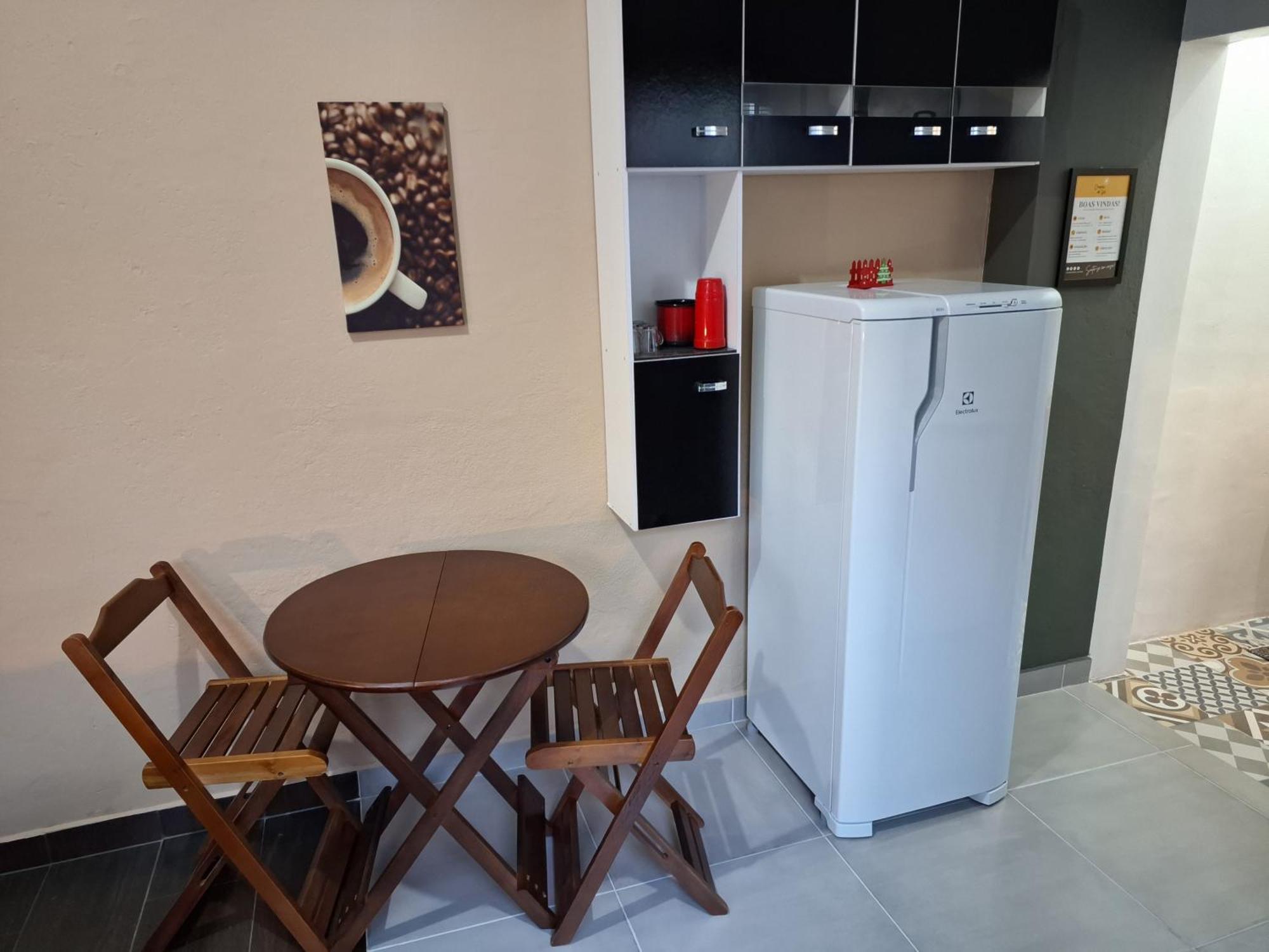 شقة Chapeu De Sol - Area Gourmet, Tv, Internet, Roupas De Cama E Banho, Jardim, Horta E Pomar إلها كومبريدا الغرفة الصورة