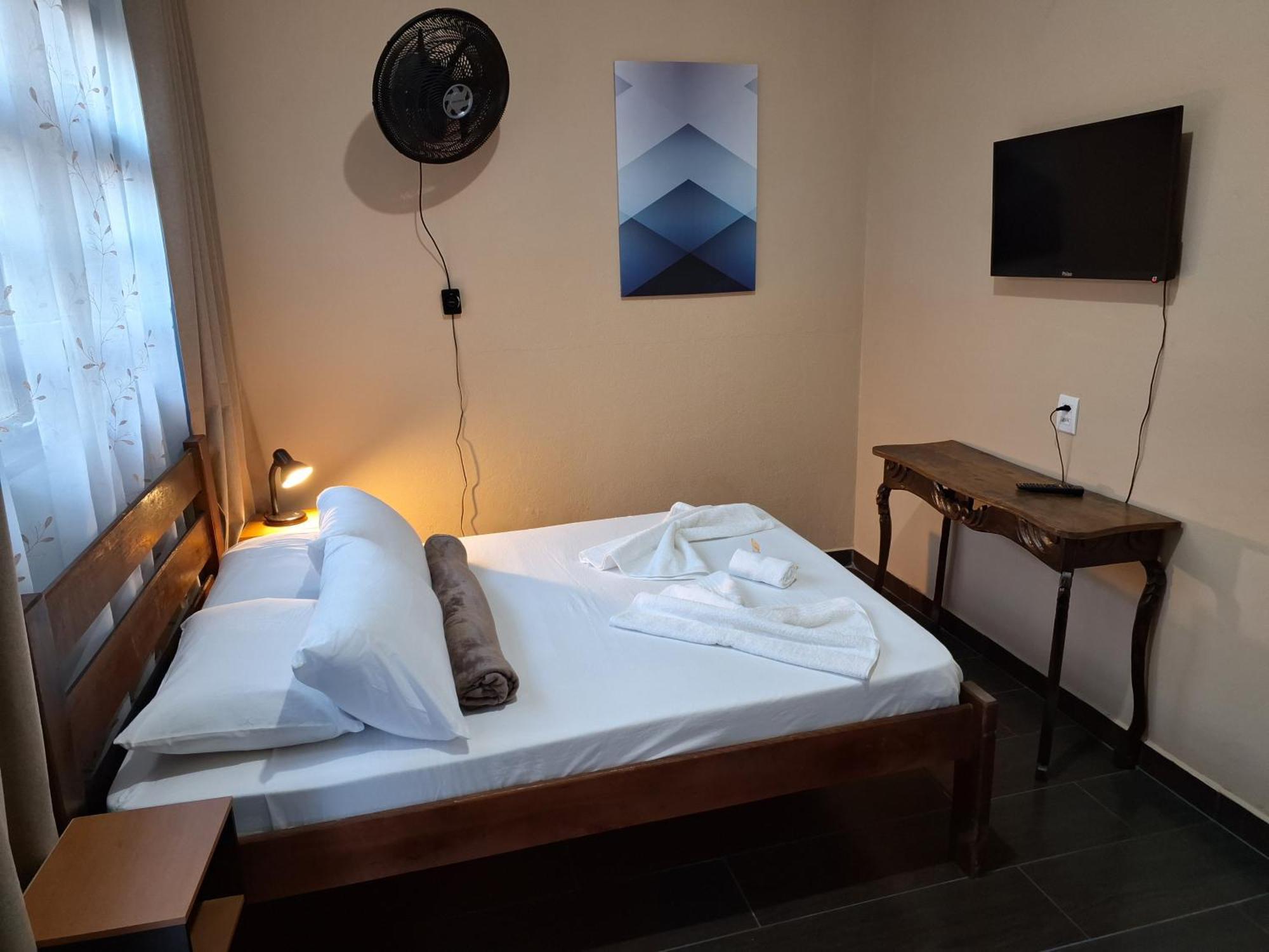 شقة Chapeu De Sol - Area Gourmet, Tv, Internet, Roupas De Cama E Banho, Jardim, Horta E Pomar إلها كومبريدا الغرفة الصورة